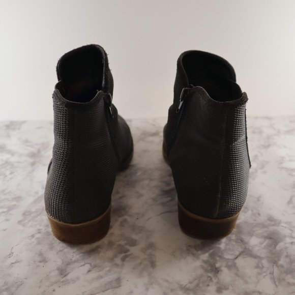 Kensie Women's Gerona KS193001 Side Zip Dark Grey Ankle Bootie Women's 9M - Picture 7 of 9